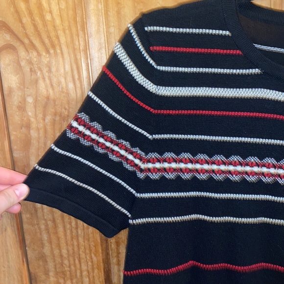 Short Sleeve Sweater Top - Picture 4 of 5